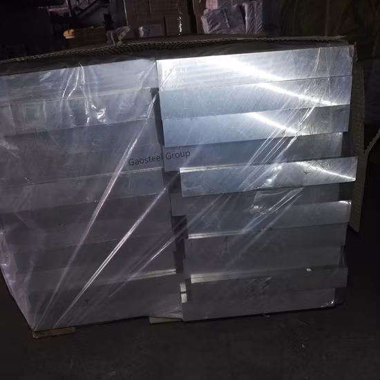 Aluminiumblech/Platte vom chinesischen Hersteller (1050, 1060, 1100, 2024, 3003, 3004, , 4017, 5005, 5052, 5083, 5754, 6061, 6082, 7075) mit maßgeschneiderter Größe